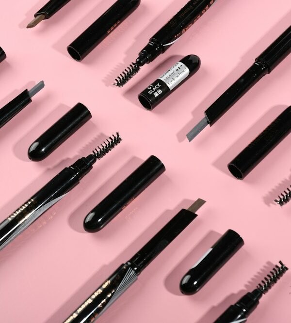 Pro Makeup Brush Set (12 pcs)