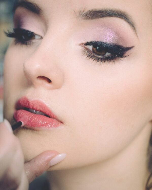 Nude Glam Eyeshadow Set