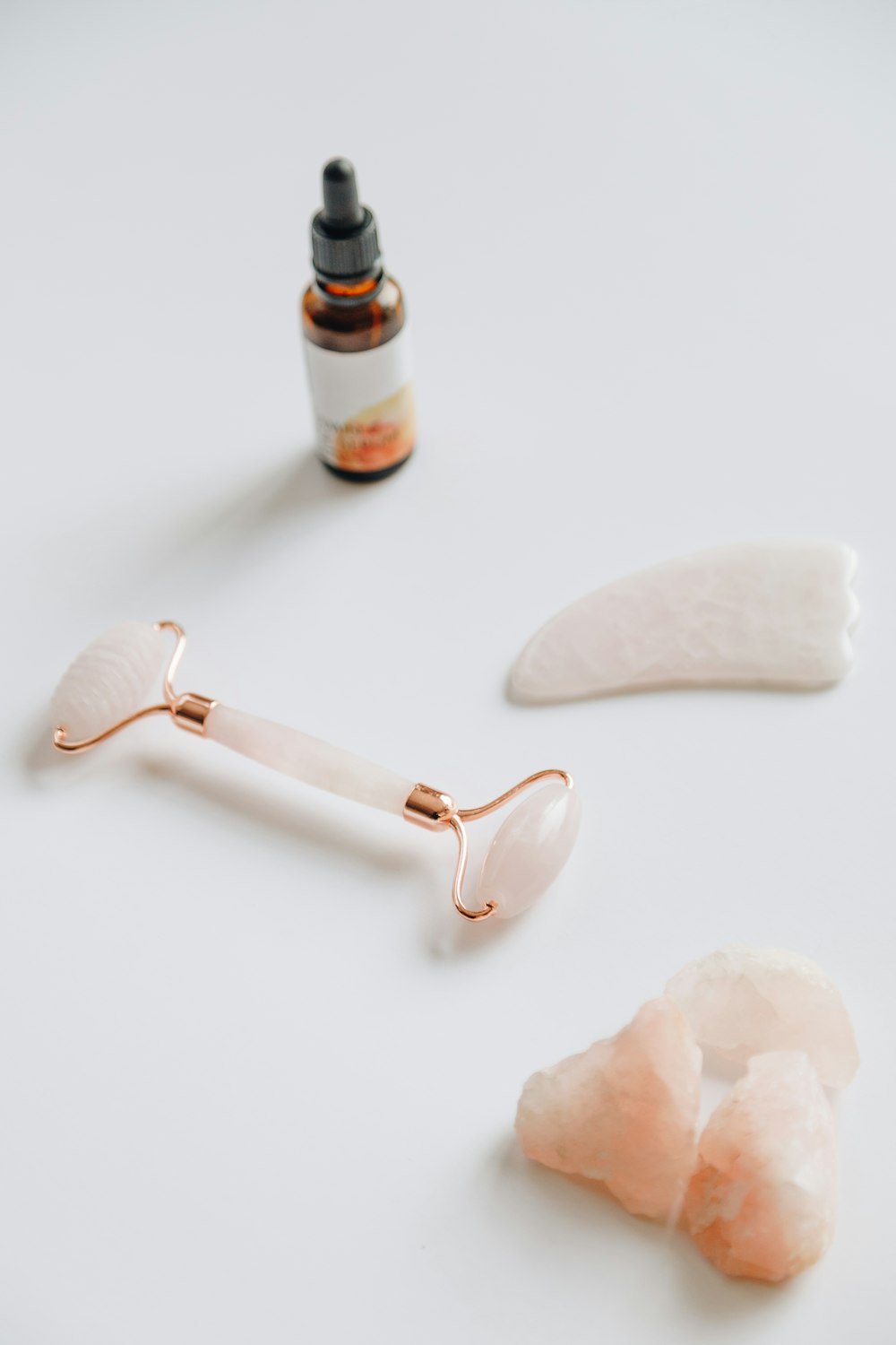 Rose Quartz Facial Roller